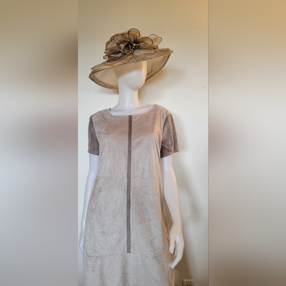 TUZZI VELVETY DRESS SIZE 16 - Picture 3 of 8